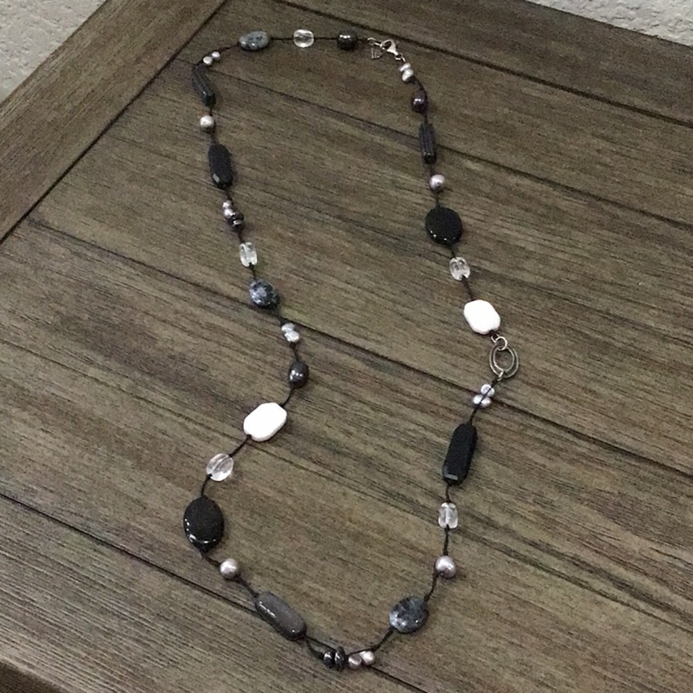 Silpada Downtown Black & White Necklace